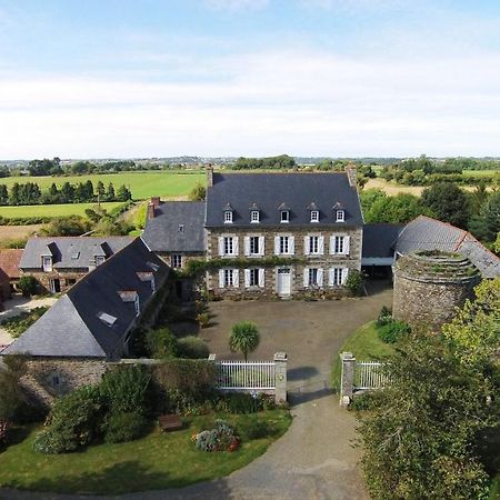 Le Rumain Hengoat Exteriör bild
