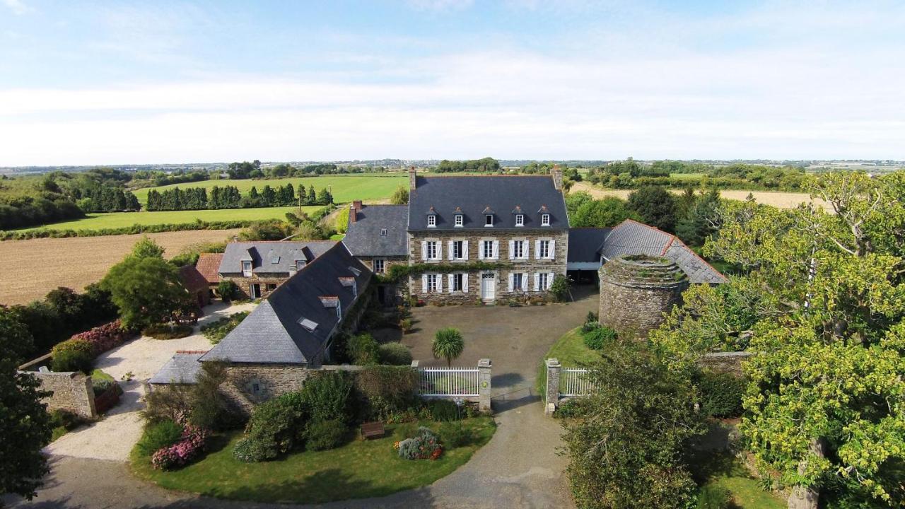 Le Rumain Hengoat Exteriör bild